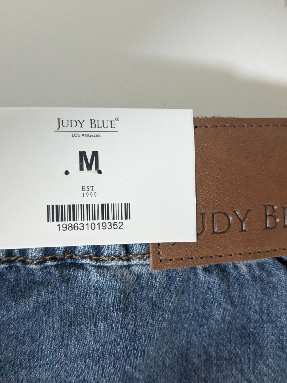 Brand New Judy Blue Jean Featherweight Shorts Size Medium - Picture 5 of 6